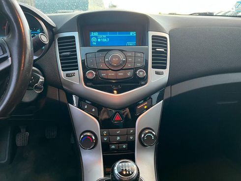 Chevrolet Cruze 2014 черный - фото 26