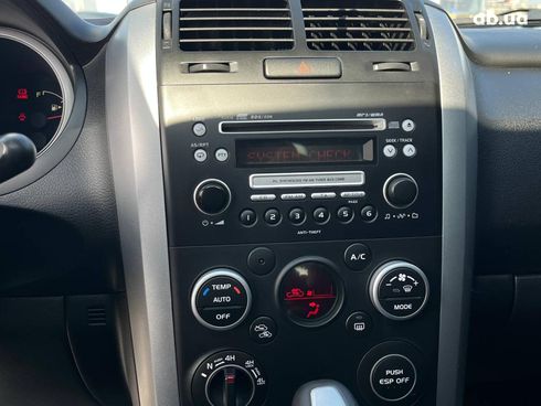 Suzuki Grand Vitara 2010 черный - фото 24