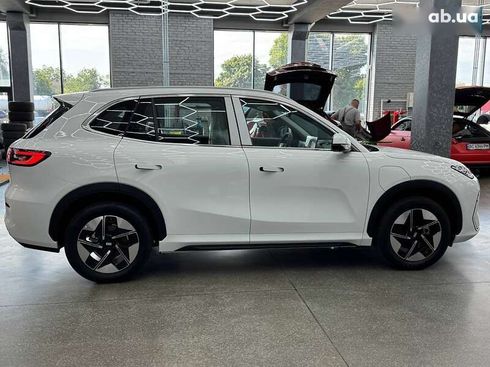 Geely Galaxy E5 2024 - фото 11