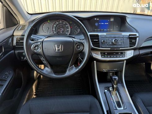 Honda Accord 2015 - фото 21