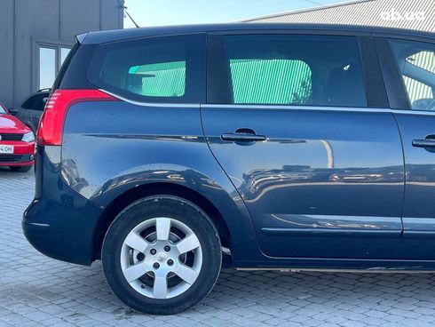 Peugeot 5008 2012 синий - фото 9