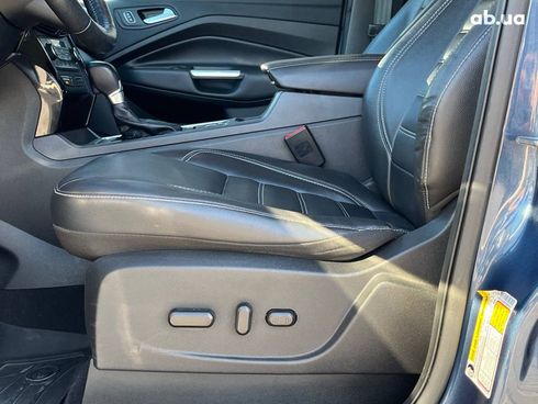 Ford Escape 2017 синий - фото 48