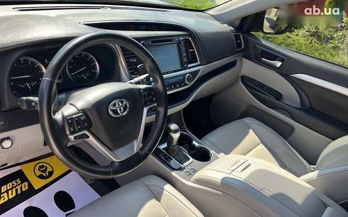 Toyota Highlander 2017 - фото 20