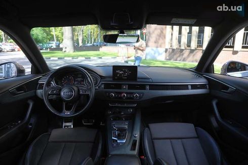 Audi A4 2017 - фото 11
