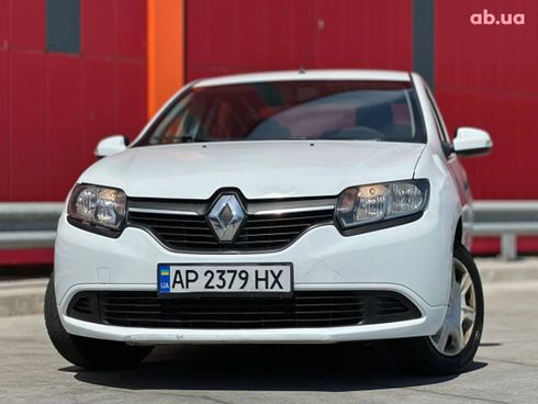 Renault Logan 2016 - фото 2