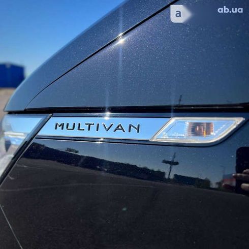 Volkswagen Multivan 2021 - фото 11