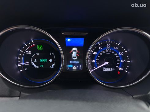 Hyundai Sonata 2014 серый - фото 20