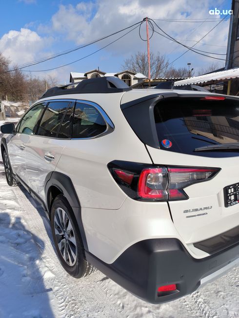 Subaru Outback 2024 белый - фото 4