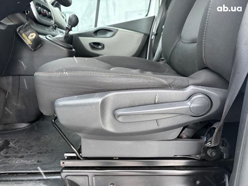 Renault Trafic 2019 белый - фото 15