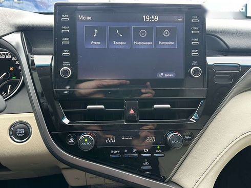 Toyota Camry 2022 - фото 21
