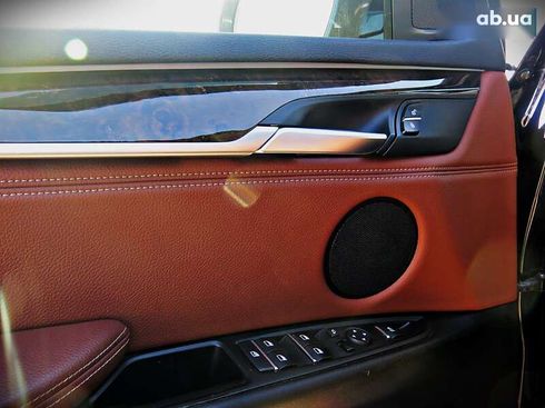 BMW X5 2017 - фото 15