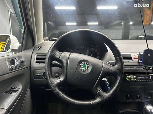 Skoda Fabia 2007 - фото 11