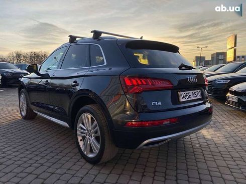 Audi Q5 2017 - фото 5