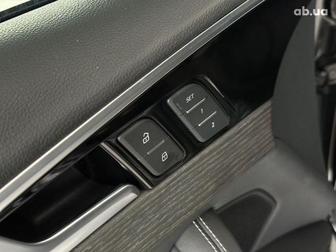 Audi A4 2024 черный - фото 13