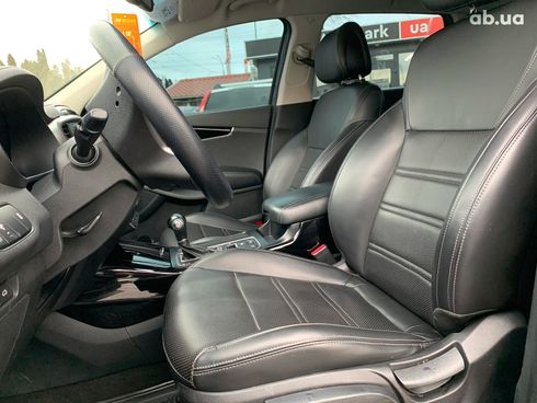 Kia Sorento 2016 серый - фото 34