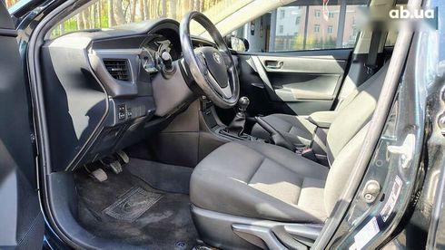 Toyota Corolla 2013 - фото 17