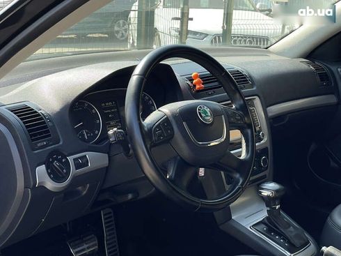 Skoda Octavia 2010 - фото 24