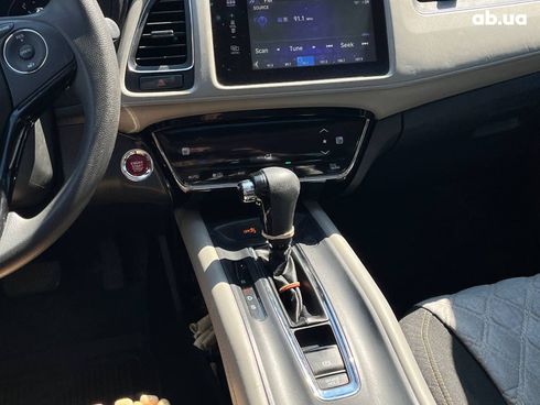 Honda HR-V 2017 синий - фото 16