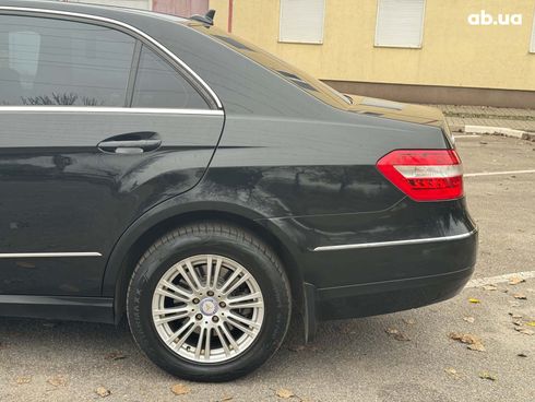 Mercedes-Benz E-Класс 2010 черный - фото 10