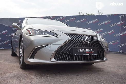 Lexus ES 2019 - фото 9