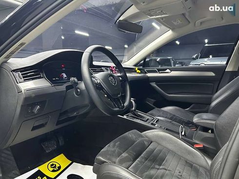 Volkswagen Passat 2018 - фото 25