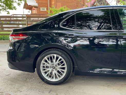 Toyota Camry 2017 черный - фото 9