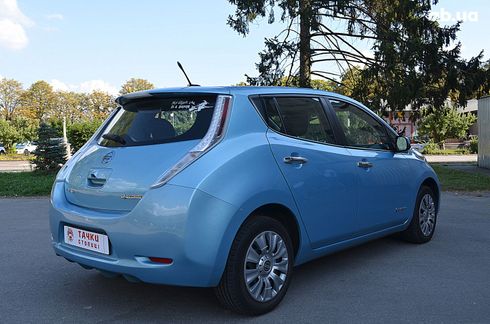 Nissan Leaf 2015 синий - фото 4