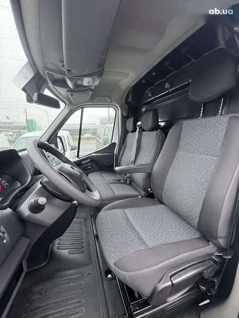 Opel Movano 2021 - фото 12