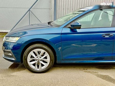 Skoda Octavia 2021 - фото 6