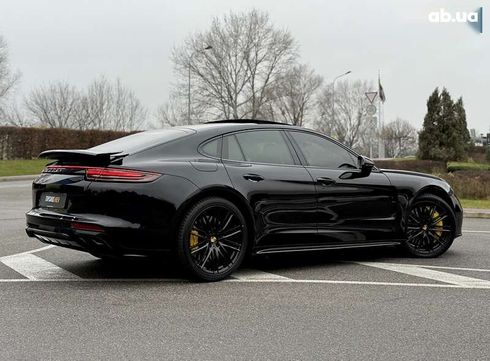 Porsche Panamera 2017 - фото 18
