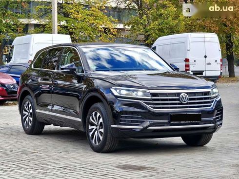 Volkswagen Touareg 2018 - фото 5