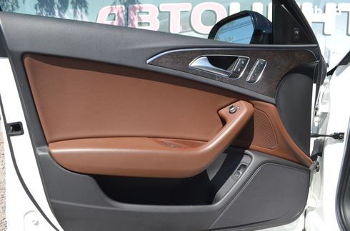 Audi A6 2018 белый - фото 13