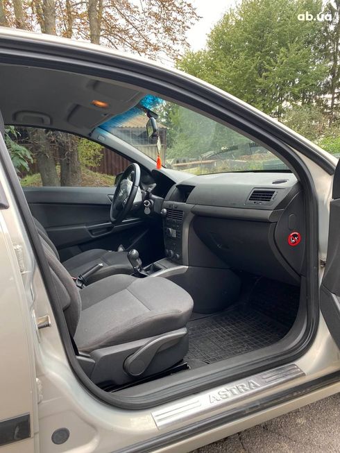 Opel Astra 2006 - фото 2