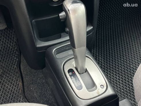 Nissan Note 2006 коричневый - фото 16