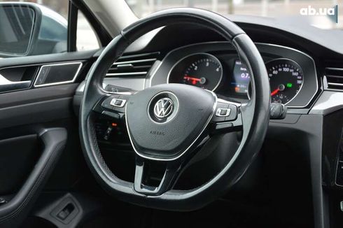 Volkswagen passat alltrack 2017 - фото 19