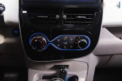 Renault Zoe 2018 - фото 18