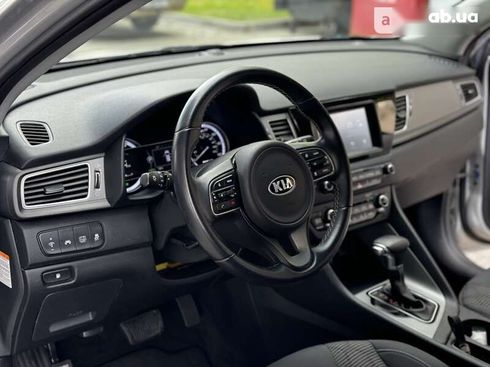 Kia Niro 2018 - фото 14