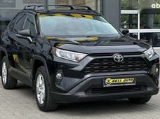 Продажа б/у Toyota RAV4 2020 года - купить на Автобазаре