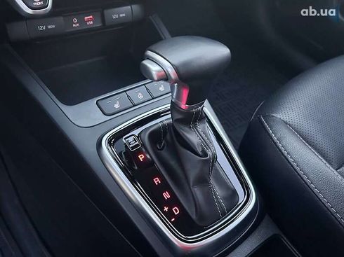 Kia Rio 2019 - фото 21