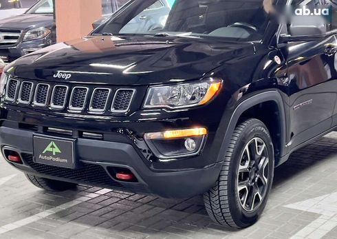 Jeep Compass 2019 - фото 8