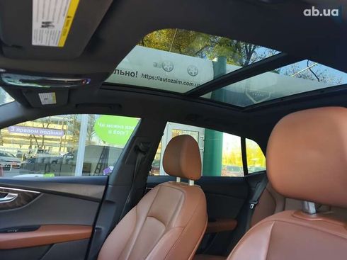 Audi Q8 2019 - фото 22
