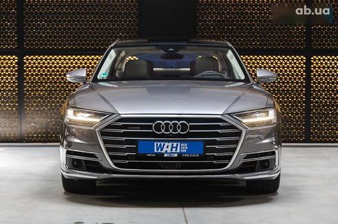 Audi A8 2018 - фото 4