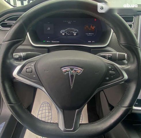 Tesla Model S 2017 - фото 27