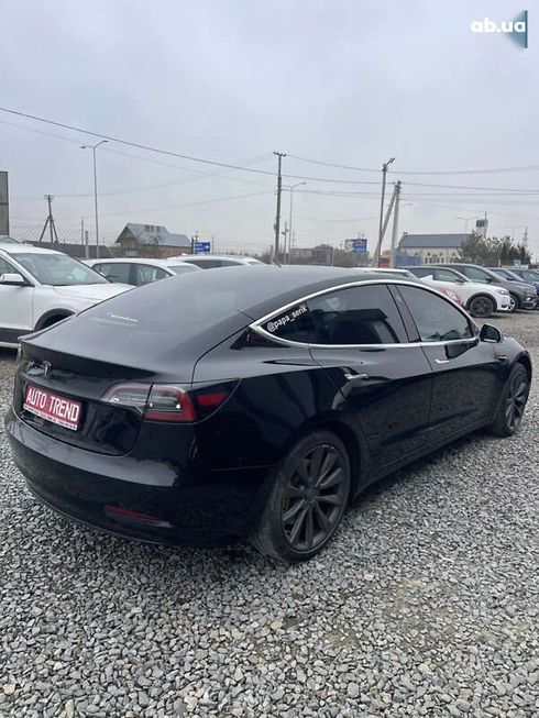 Tesla Model 3 2019 - фото 5