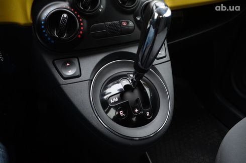 Fiat 500 2011 желтый - фото 12