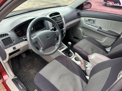 Kia Cerato 2007 красный - фото 15