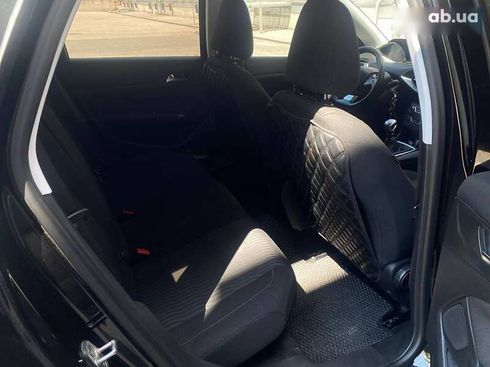 Peugeot 308 2016 - фото 15