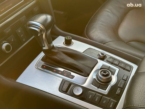 Audi Q7 2015 - фото 8