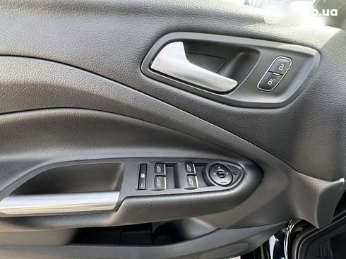 Ford Kuga 2017 - фото 17