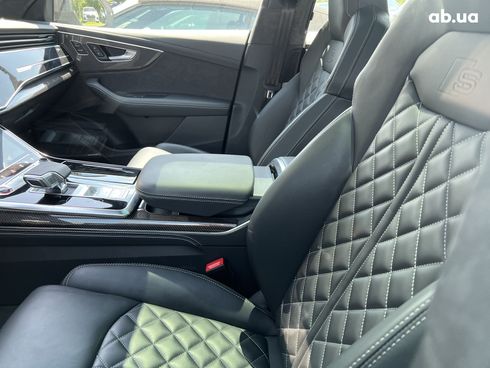 Audi SQ8 2021 - фото 25